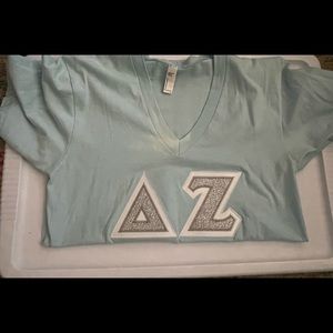 delta zeta dz letter shirt... used with blemishes